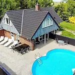4 Star Holiday Home In Hojslev *