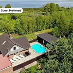 4 Star In Hojslev * Bostrup