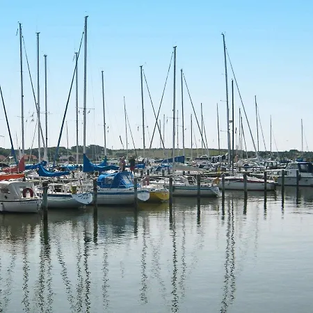 8 Person In H Jslev * Bøstrup