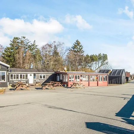 8 Person In Hojslev-by Traum Дом отдыха Bostrup