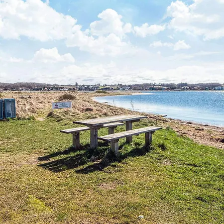 8 Person In Hojslev-by Traum Дом отдыха *